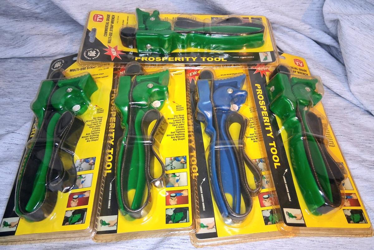 Commercial Grade Multiuse Strap Wrench - Spring Hill, Florida - FleaMarketBay