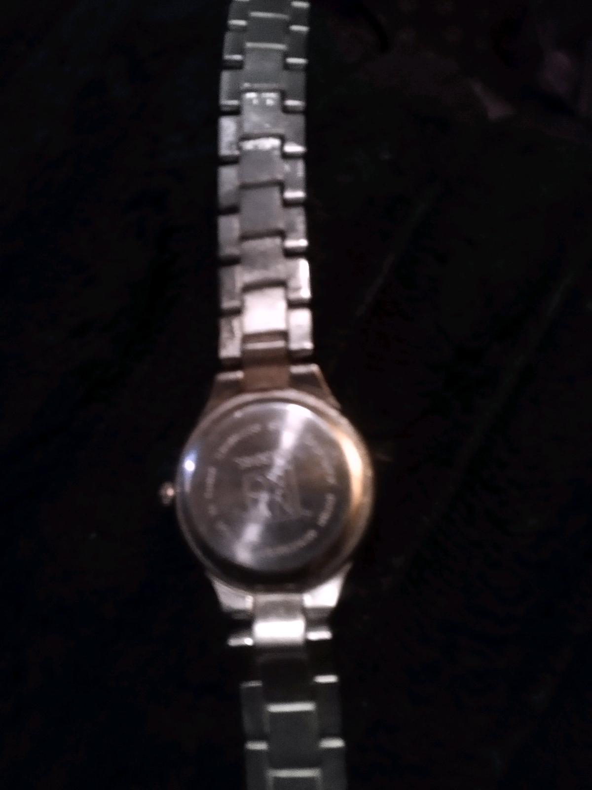 womans watch - Augusta, Georgia - FleaMarketBay