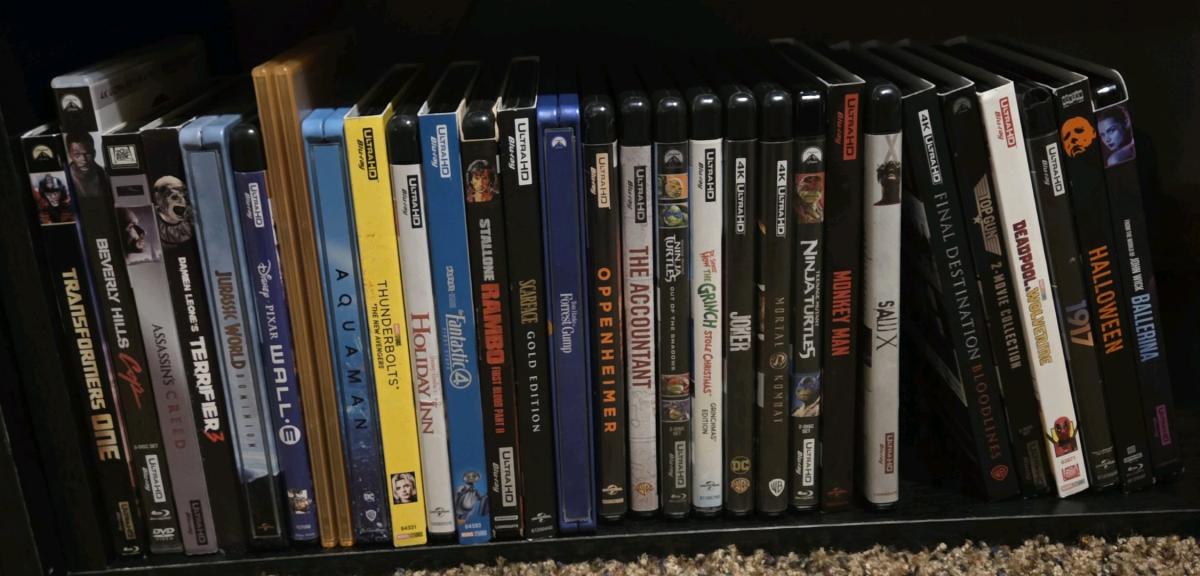 dvd or bluray or 4k lots - Monticello, Minnesota - FleaMarketBay