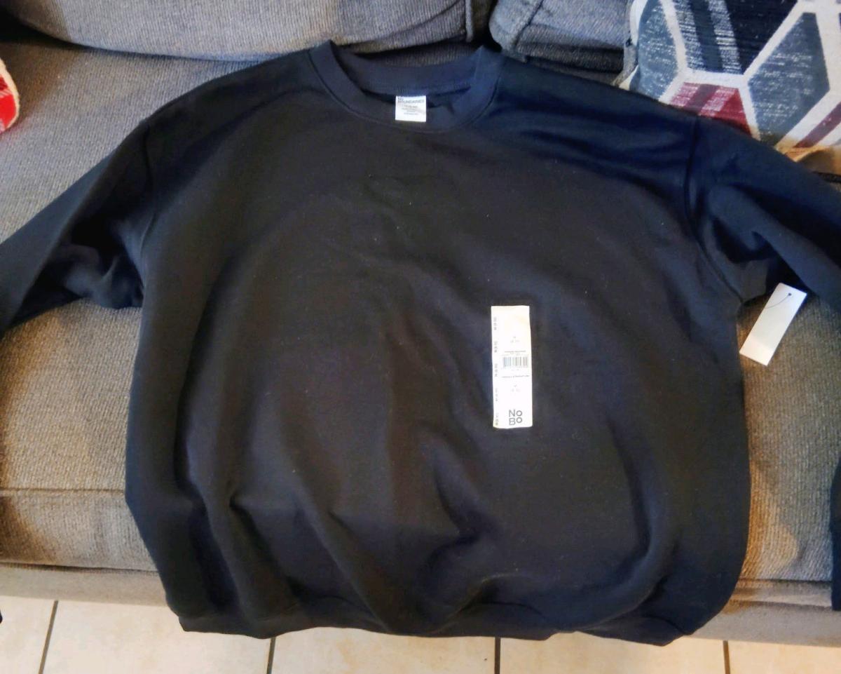 black  sweatshirt medium