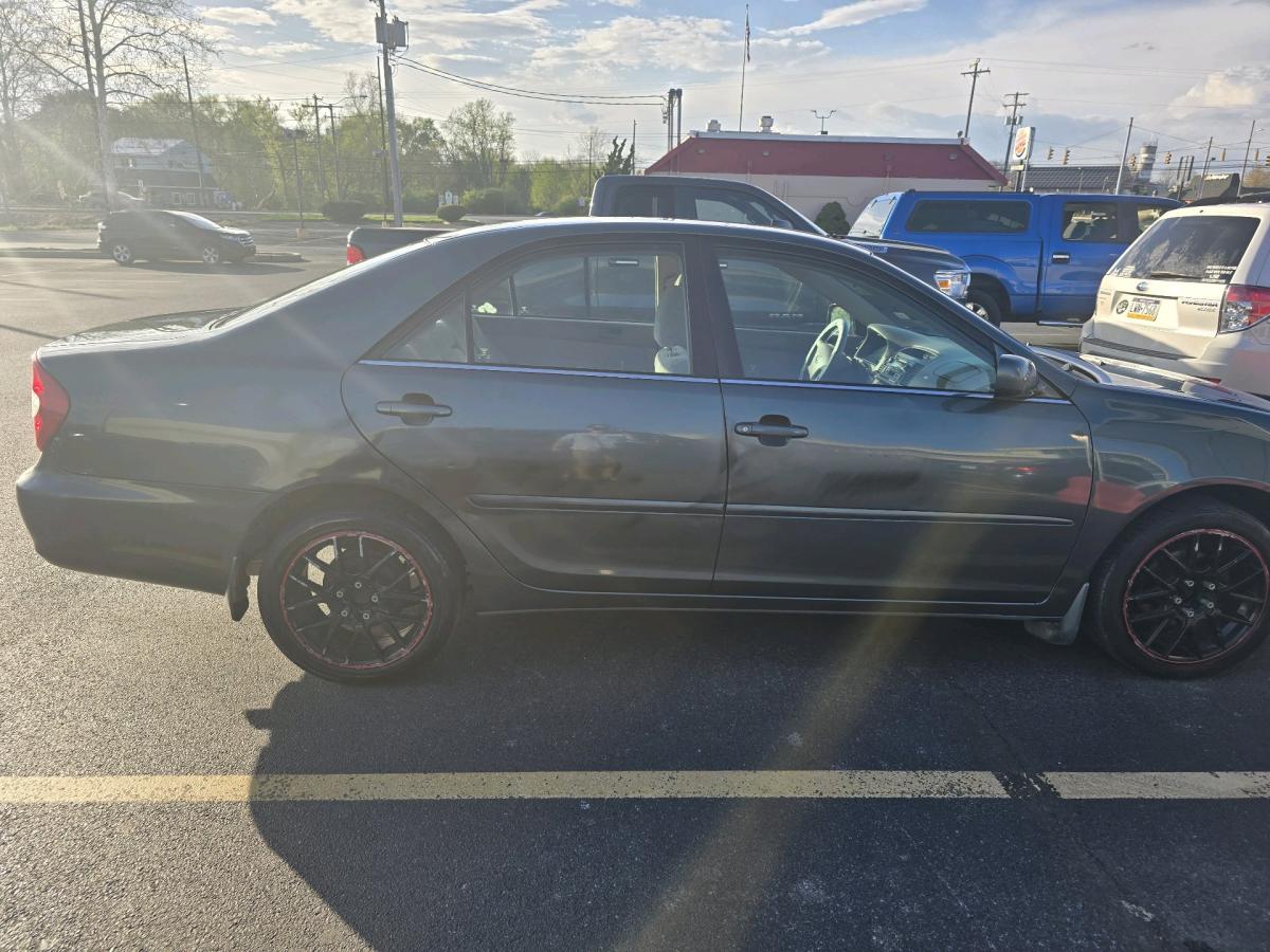 Toyota Camry LE, 178000 miles, used - Ephrata, Pennsylvania - FleaMarketBay