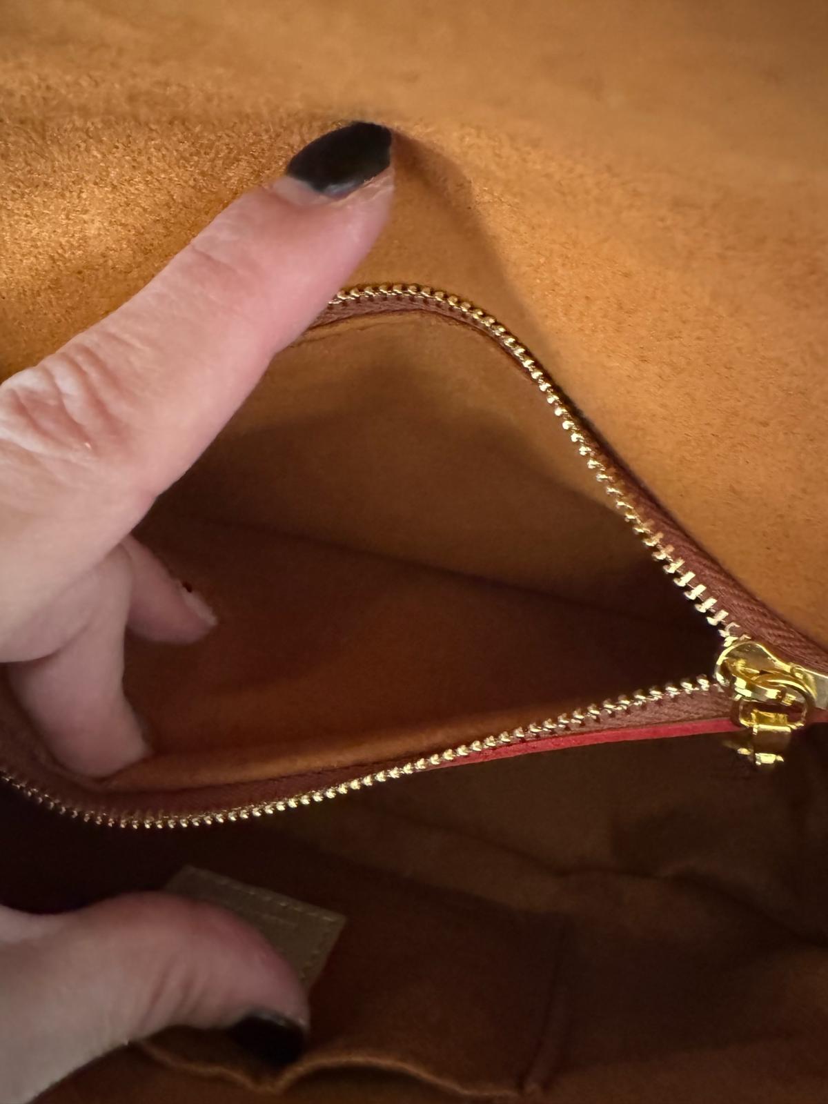 bolso mediano  Brown bag - Miami Beach, Florida - FleaMarketBay