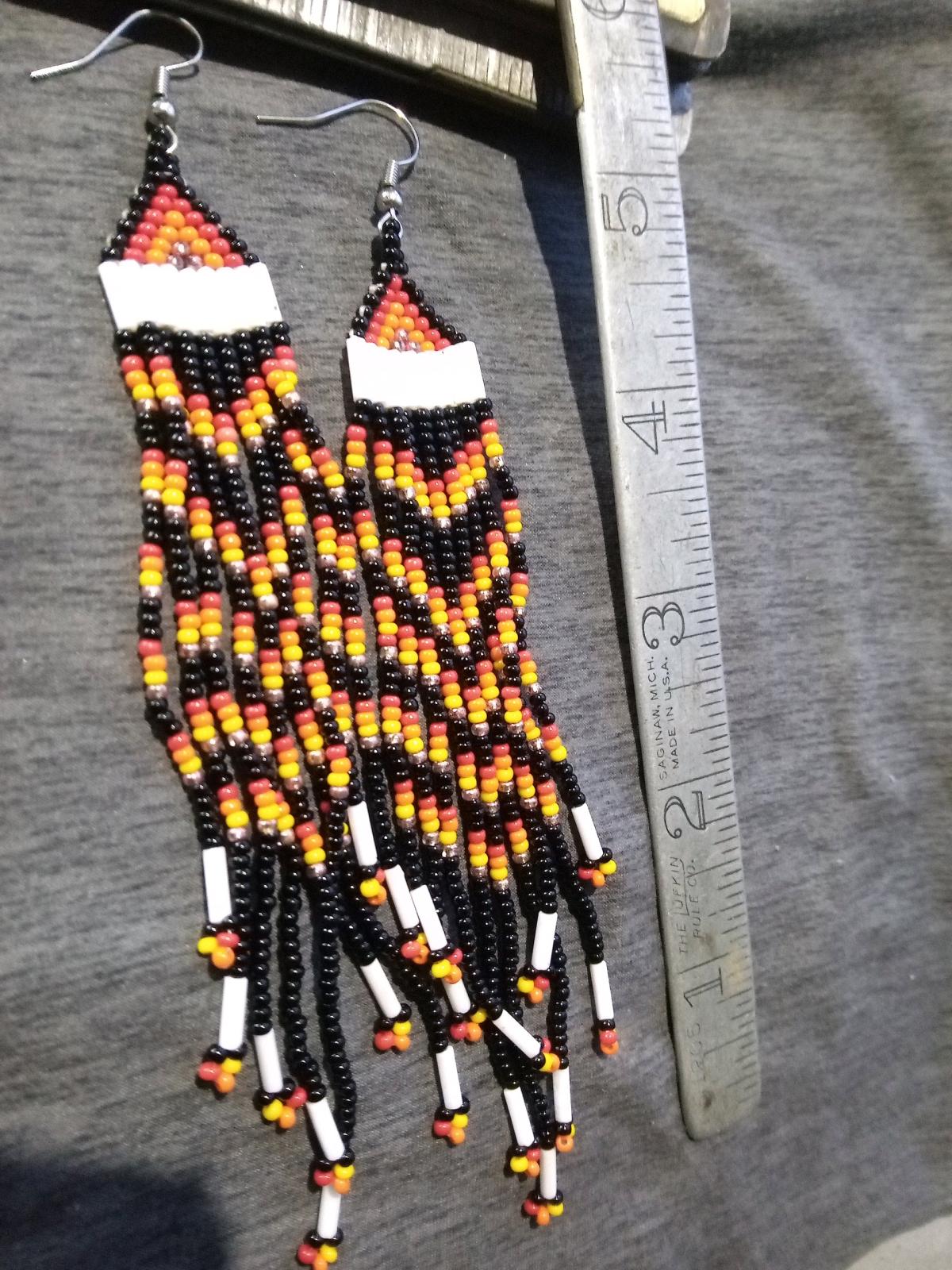 Bead Earings - Armona, California - FleaMarketBay