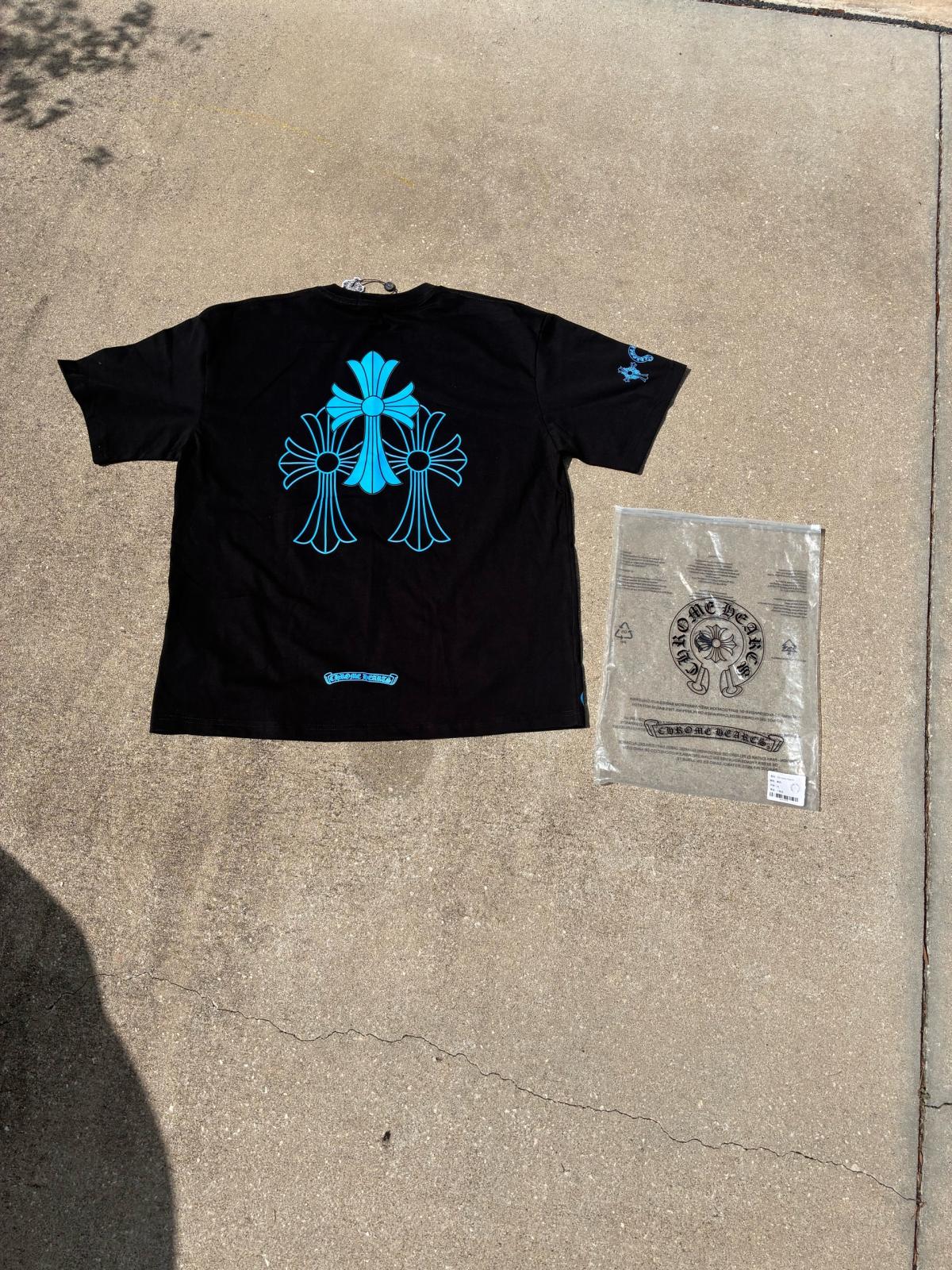 chrome heart shirt - Gainesville, Florida - FleaMarketBay