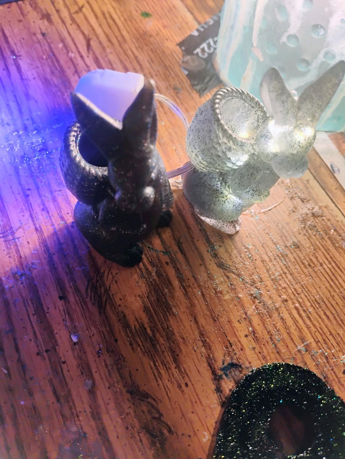 resin bunny figurines