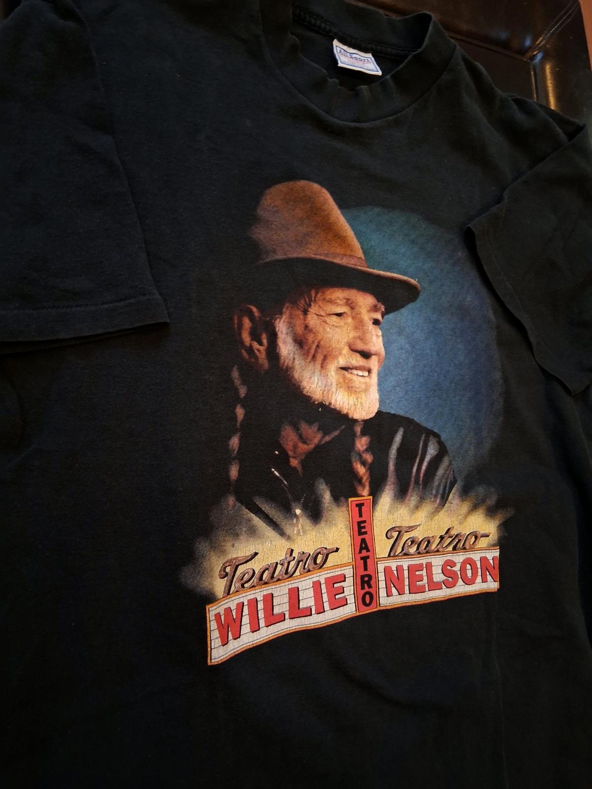 Willie Nelson vintage tee - Amherst, New Hampshire - FleaMarketBay