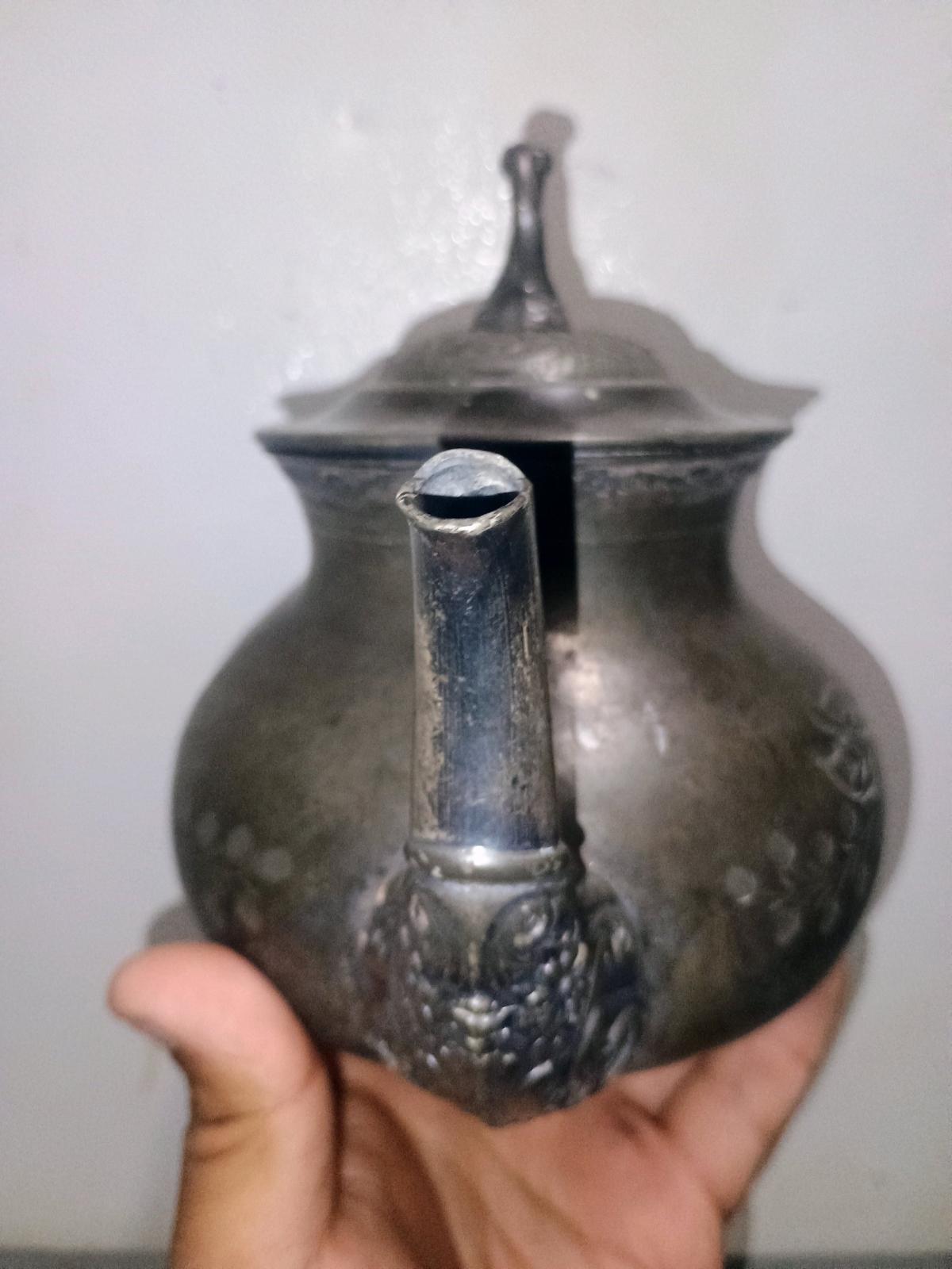 Antique Homan Silver Co Quadrupl Plate Teapot Vintage 1 Dent - Turlock, California - FleaMarketBay