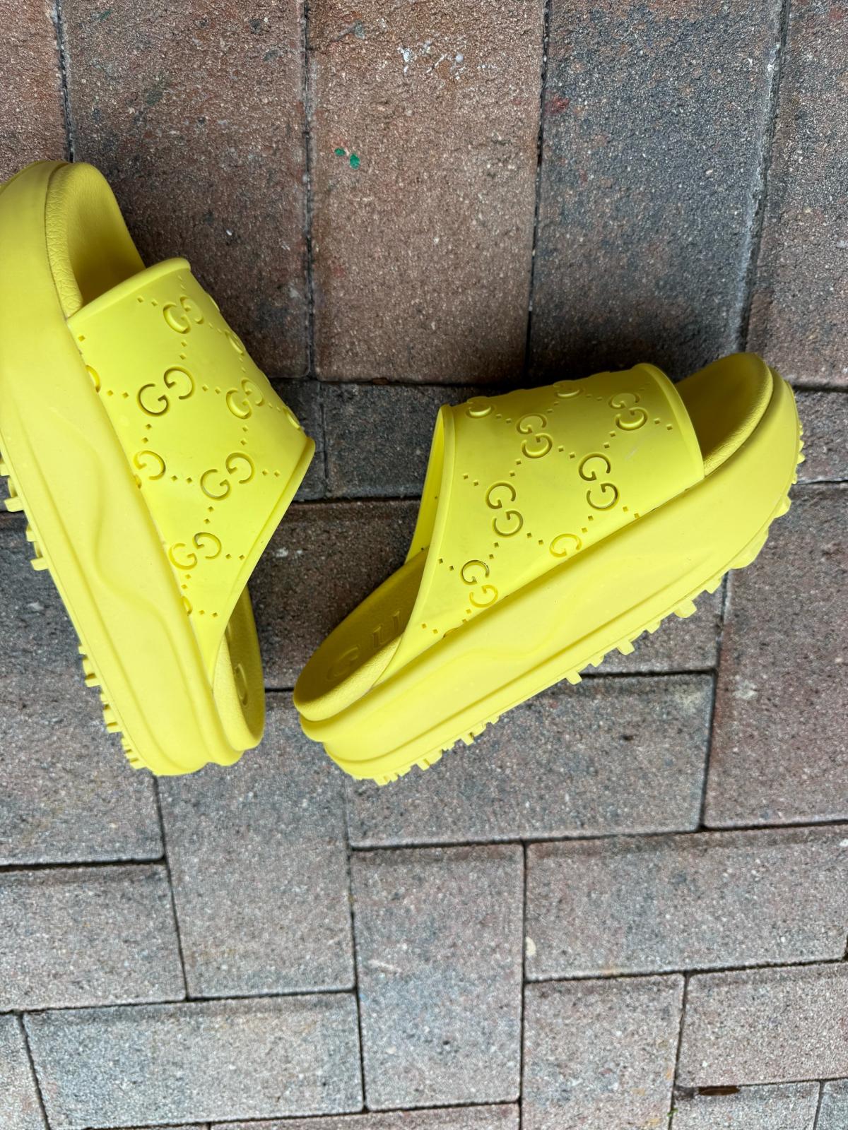 sandalias talla 37 - Miami Beach, Florida - FleaMarketBay