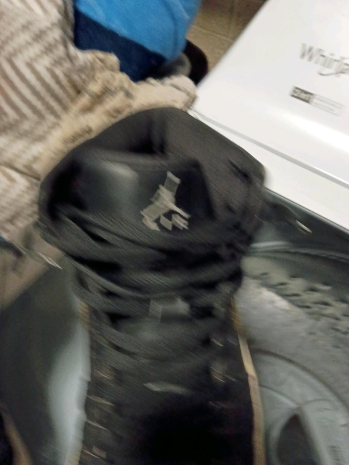 Jordans - Glendale, Arizona - FleaMarketBay