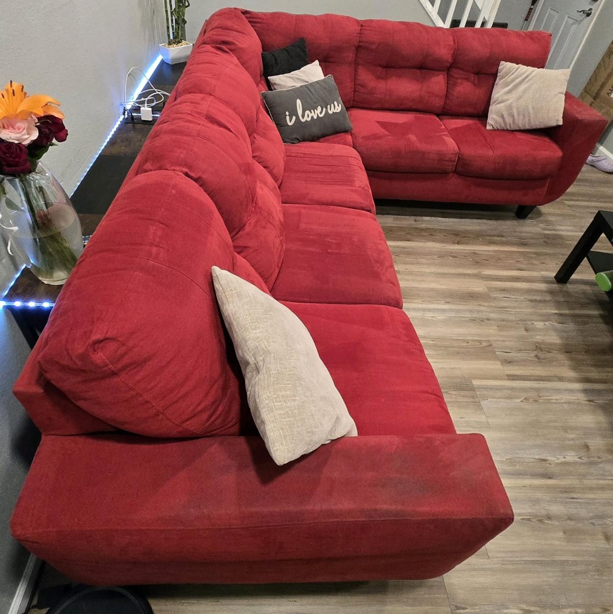 Large Sectional Couch - O Fallon, Missouri - FleaMarketBay