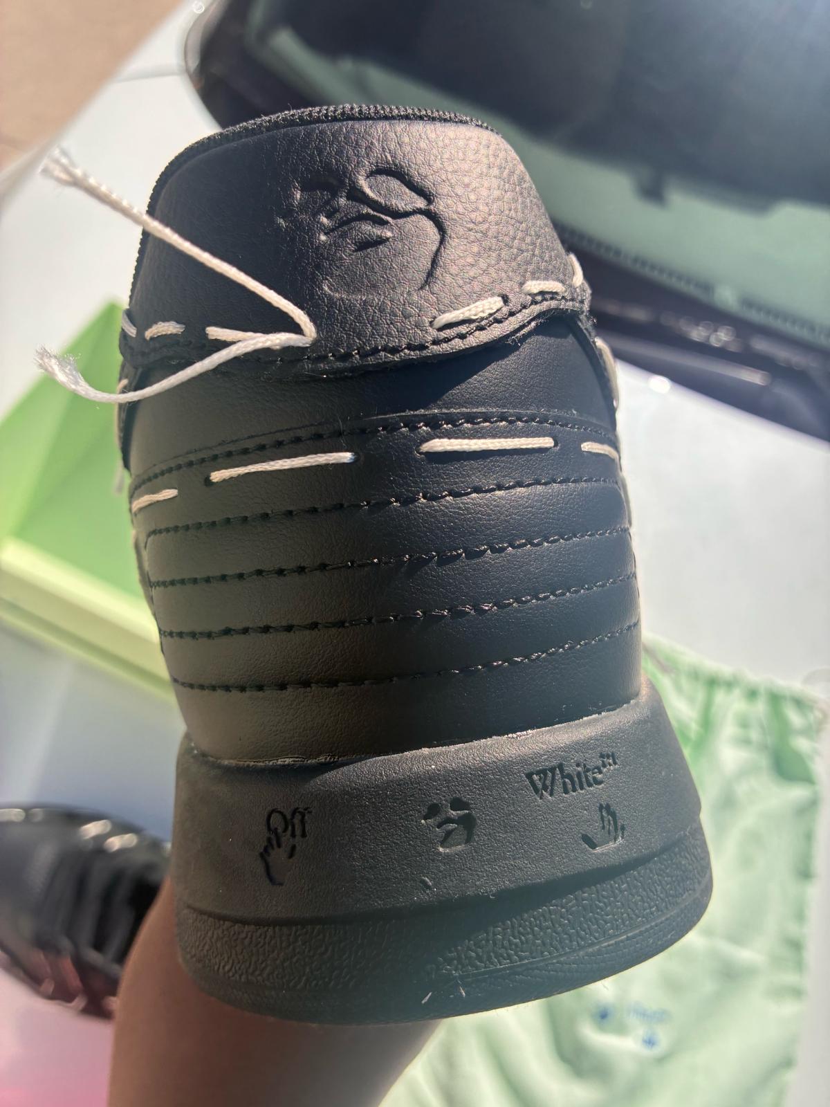 off white straitoral stitch - Gainesville, Florida - FleaMarketBay