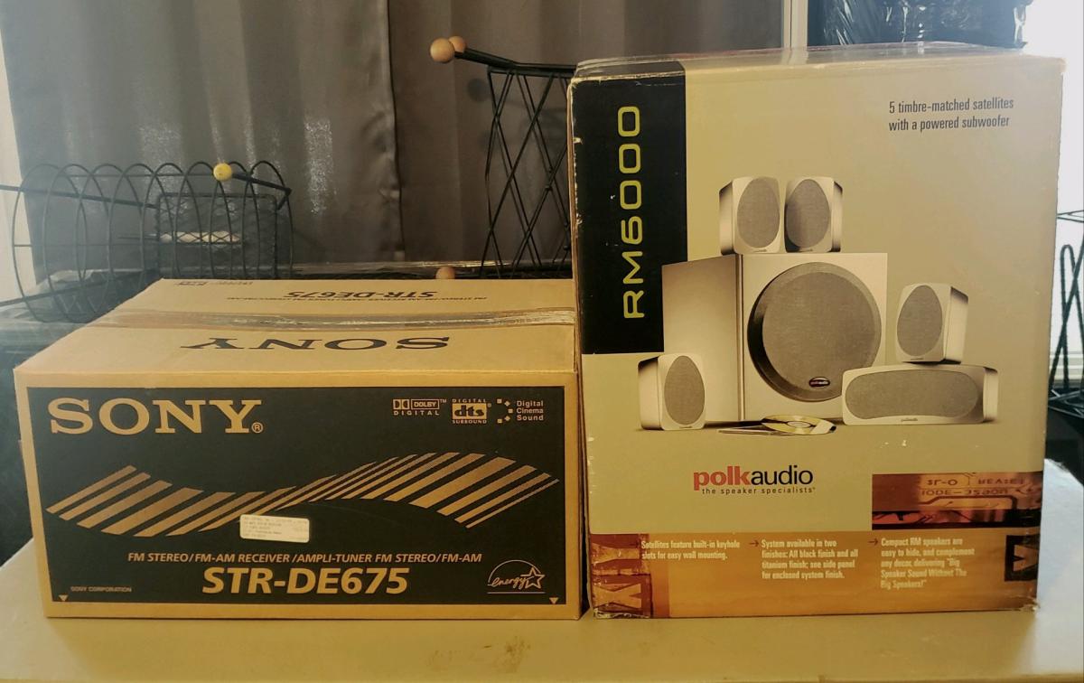 Sony STR DE 675 FM STEREO FM AM RECEIVER POLK AUDIO RM6000