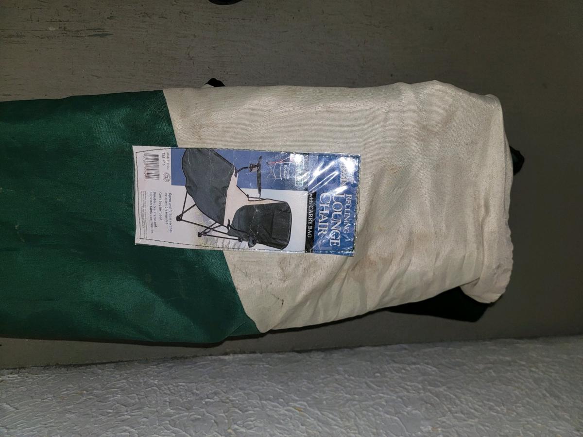 camping chair - Addy, Washington - FleaMarketBay