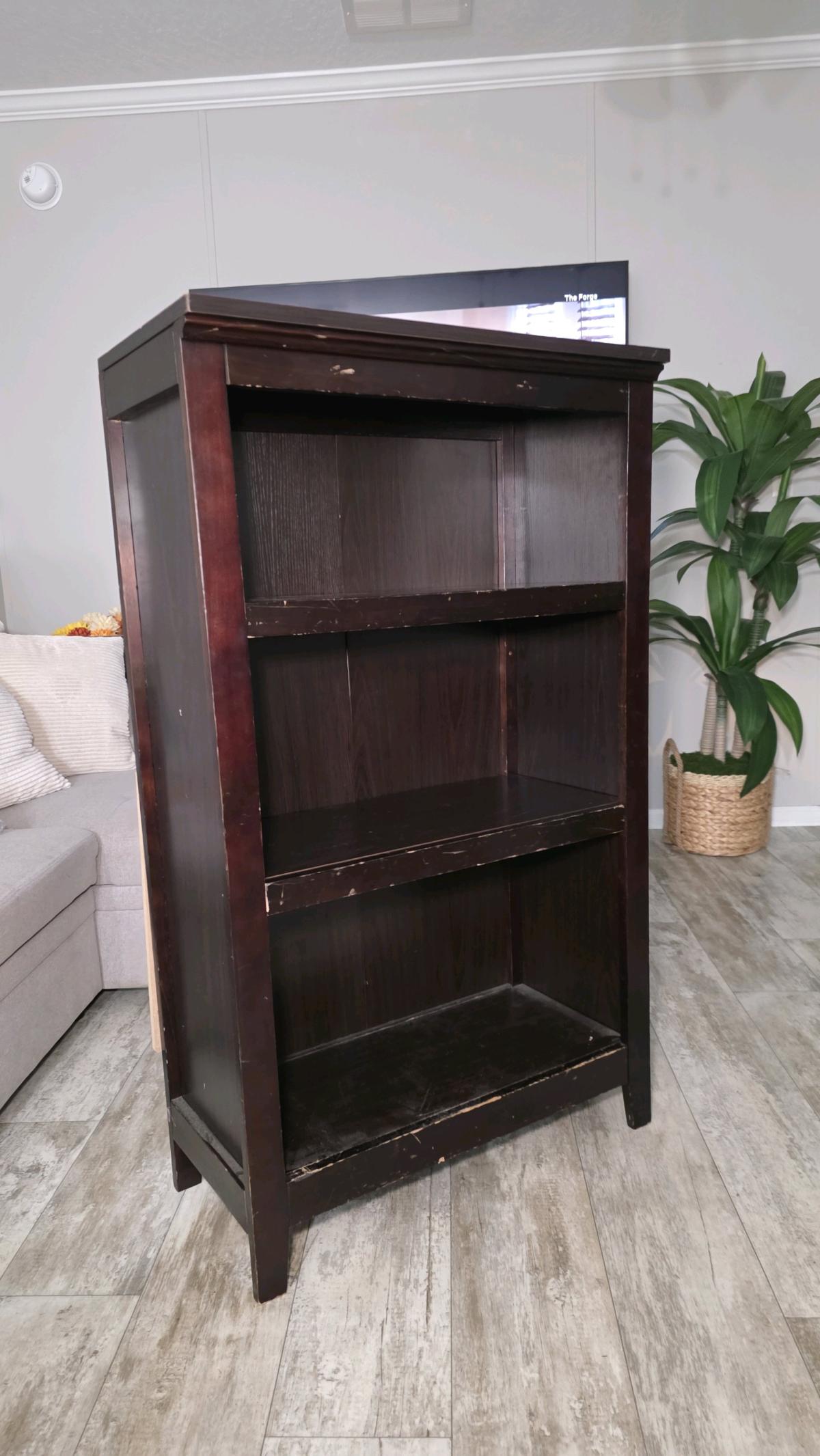 Dark Brown Bookshelf - Gibsonton, Florida - FleaMarketBay