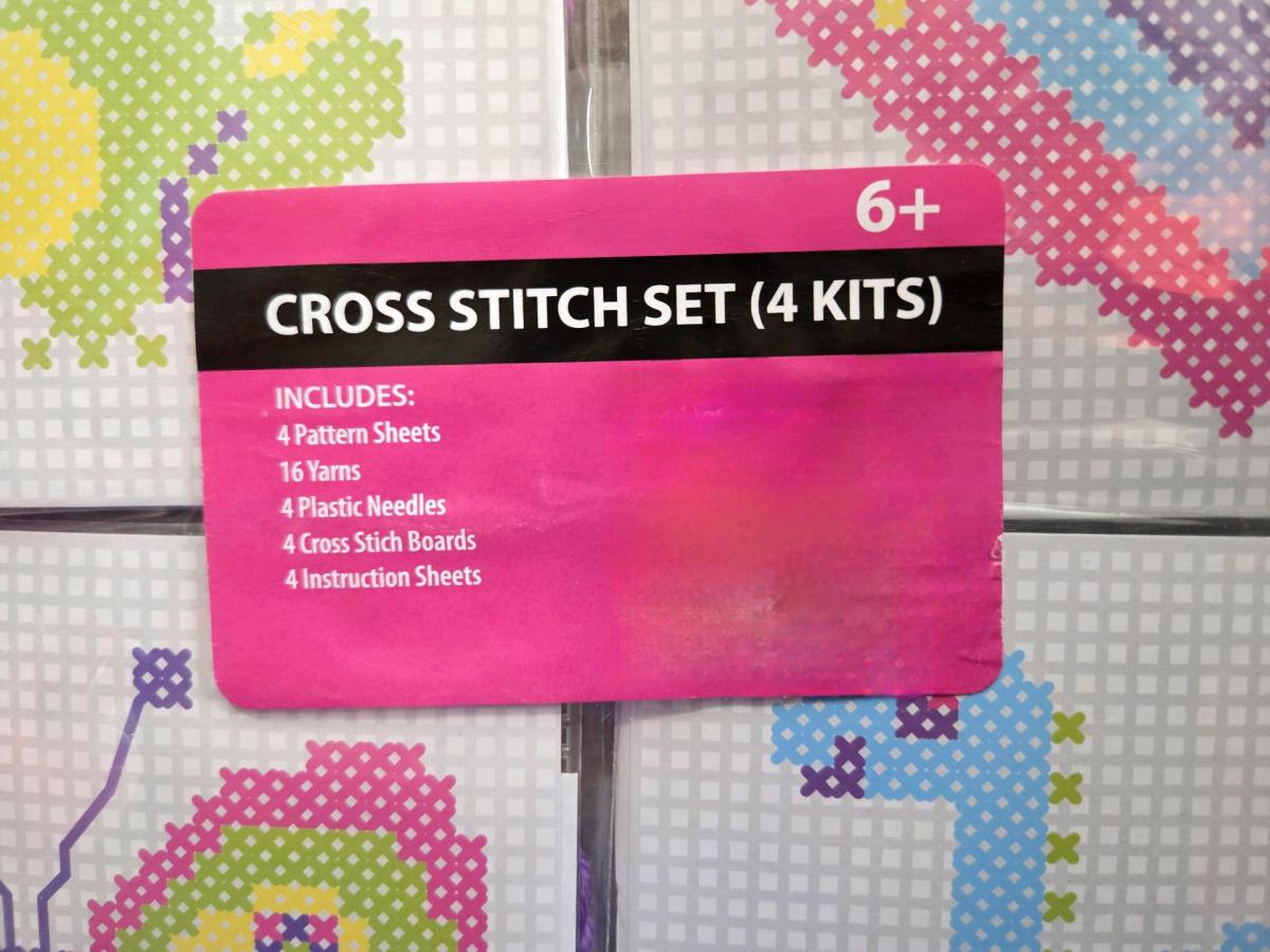 ARTS AND CRAFTS BUNDLE - Phoenix, Arizona - FleaMarketBay