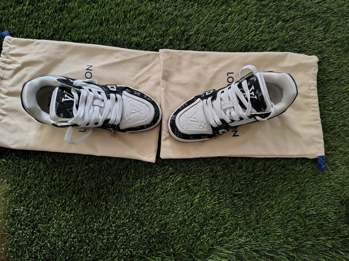 Louis Vuitton trainer - Fallbrook, California - FleaMarketBay