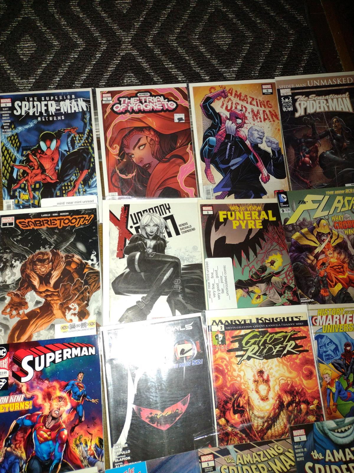100 comicbooks - Santa Ana, California - FleaMarketBay