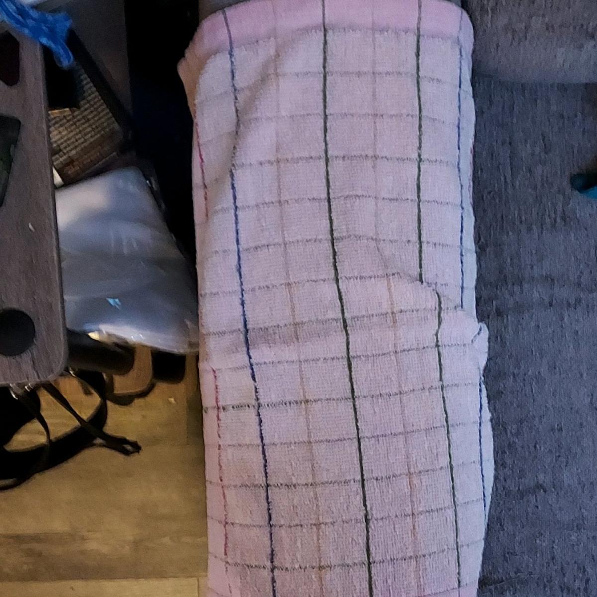 Pink Multicolor Bath Towel 100 Cotton Soft Plaid Rectangle - Tucson, Arizona - FleaMarketBay