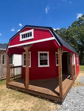Deluxe lofted barn cabin  12x24 - Abbeville, South Carolina - FleaMarketBay