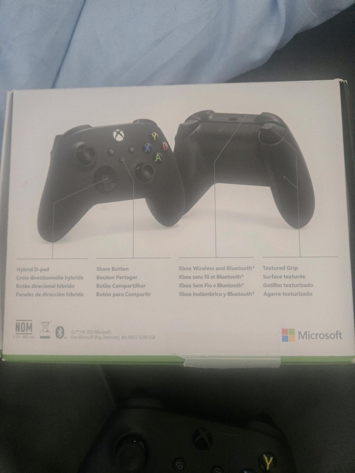 BRAND NEW XBOX SERIES XONE CONTROLLER - Marysville, Washington - FleaMarketBay