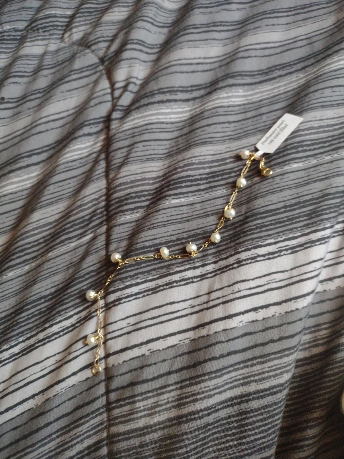 12K Freshwater pearl bracelet - Wilmington, North Carolina - FleaMarketBay