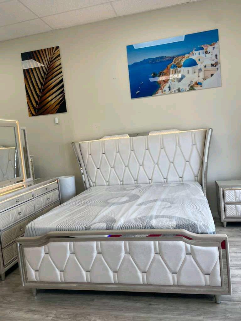 Bedroom sets - Orlando, Florida - FleaMarketBay