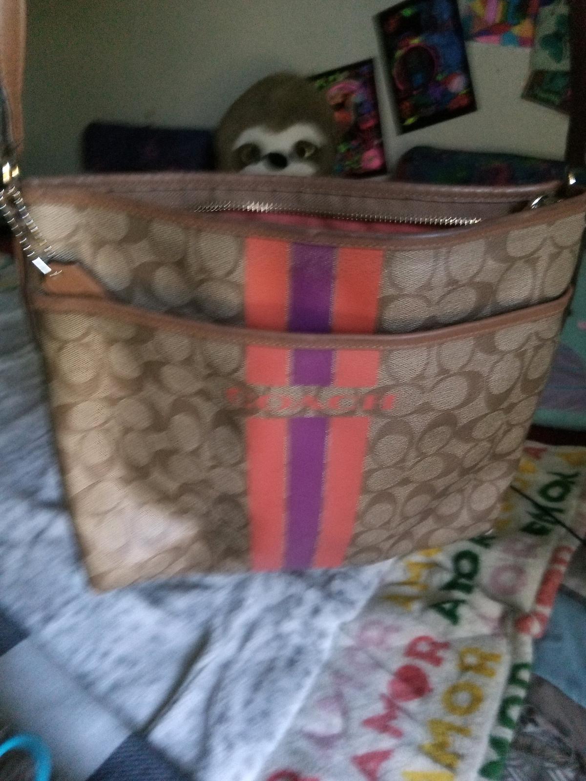 purses name brand and near jewelry armor - Ocala, Florida - FleaMarketBay