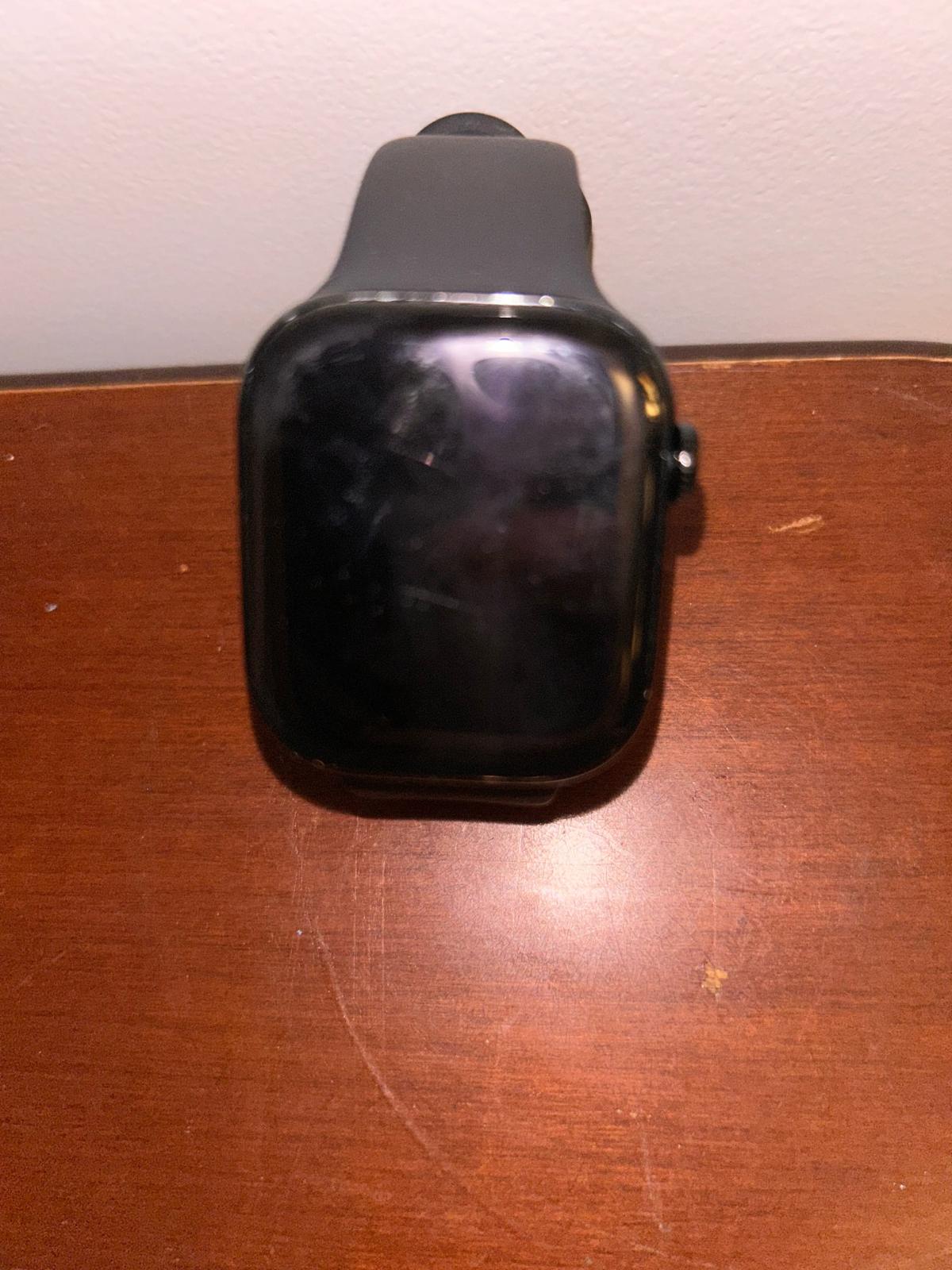 Apple Watch series 11 - Tobyhanna, Pennsylvania - FleaMarketBay