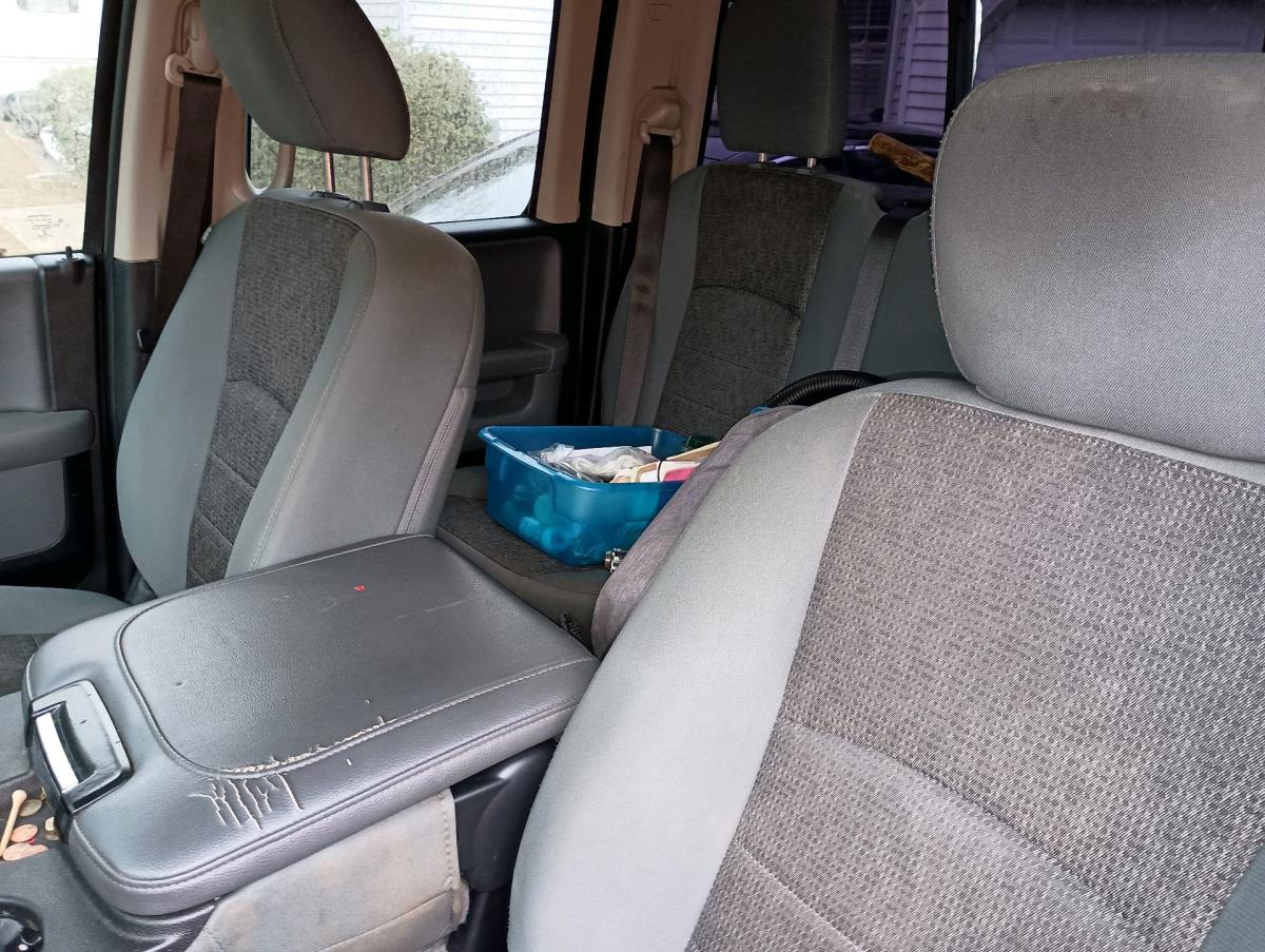 Dodge ram 1500 hemi bighorn - Riverdale, Georgia - FleaMarketBay