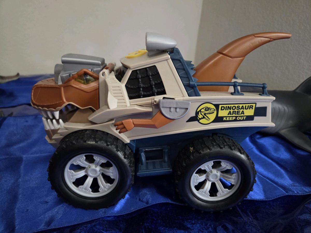 TOY LOT - Phoenix, Arizona - FleaMarketBay