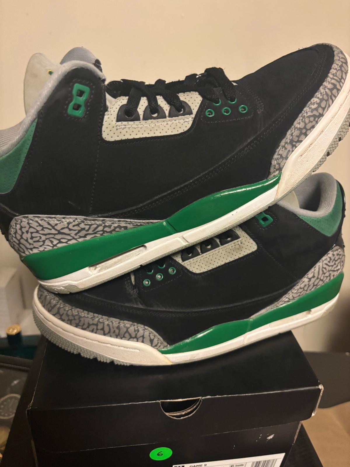 Jordan 3 pine green - Cambria Heights, New York - FleaMarketBay
