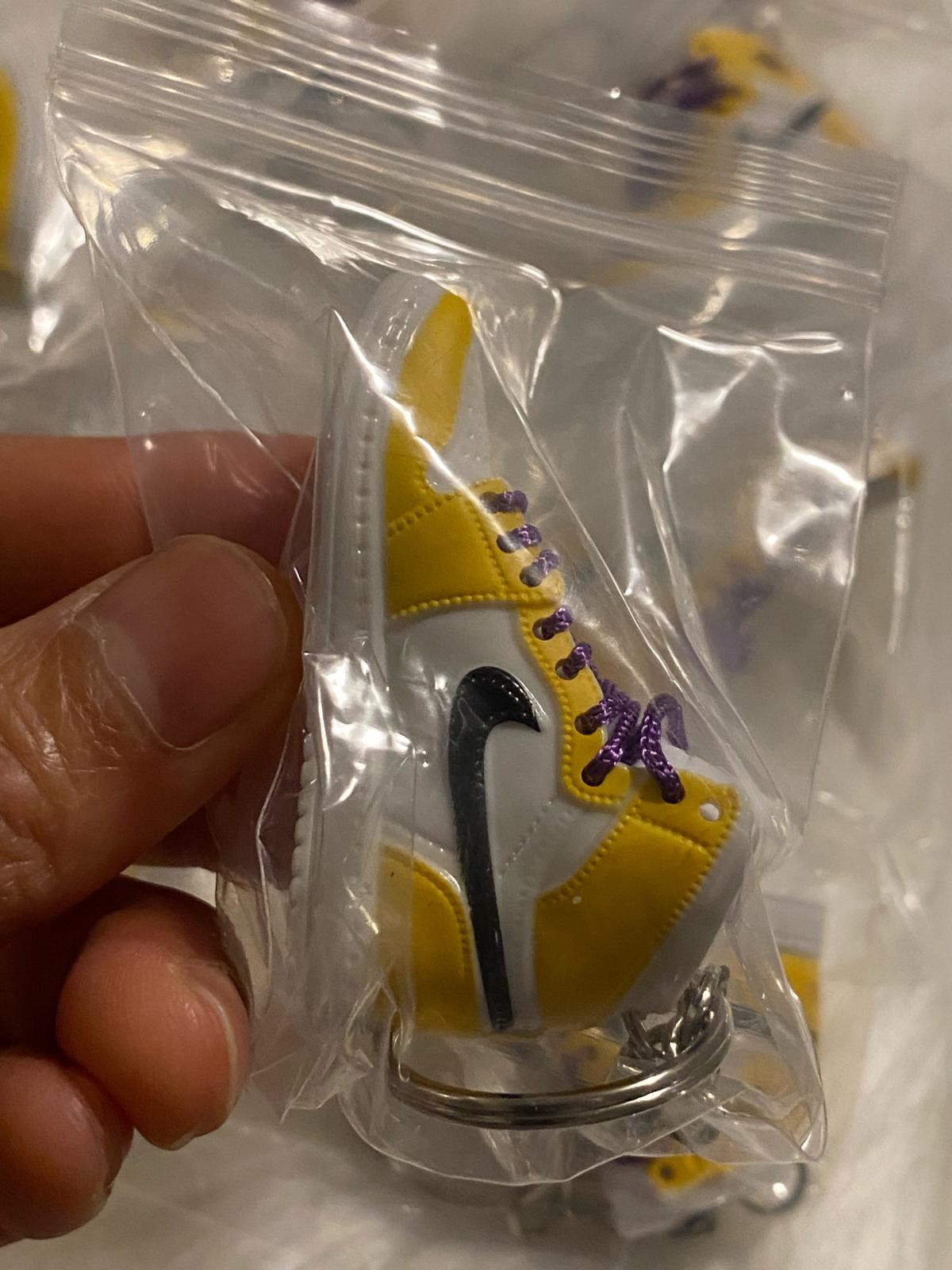 sale sale sale three for 16 - Washington Navy Yard, District of Columbia - FleaMarketBay