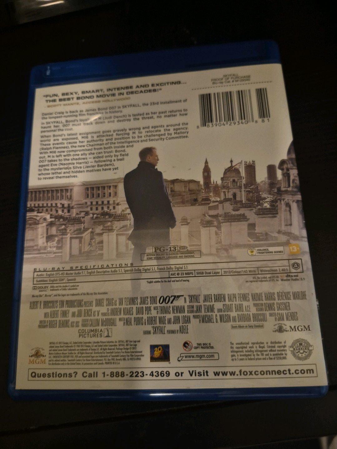 Skyfall BlurayDVD 2013 James Bond 007 Daniel Craig - Richmond, California