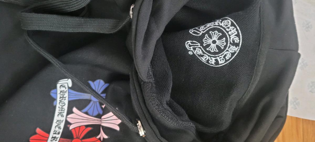 Chromehearts Hoodie - Bayside, New York - FleaMarketBay