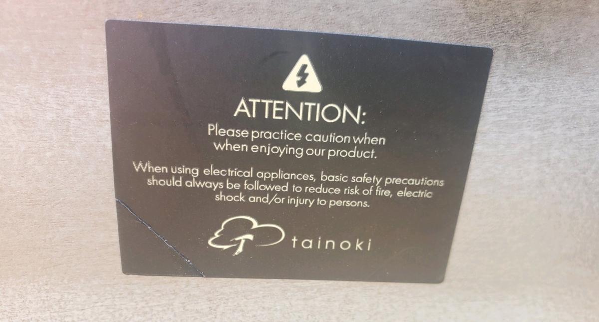 Tainoki  C Shaped End Table w Flip Top Charging Station 255H - Plano, Texas - FleaMarketBay