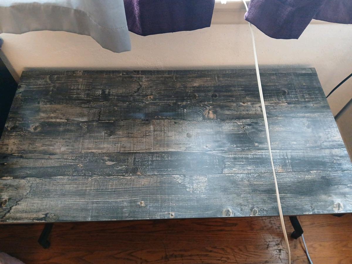 Coffee table - Agency, Missouri - FleaMarketBay