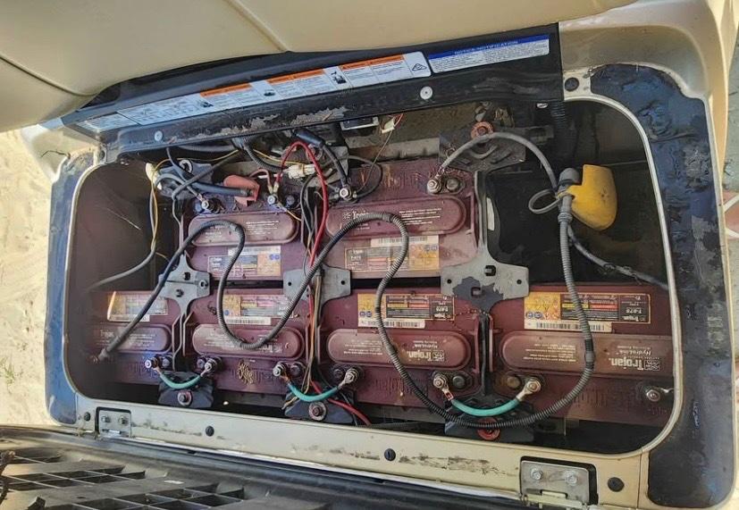 2019 YAHAMA DRIVE 2  48 VOLT GOLF CART - Brooklyn, New York - FleaMarketBay