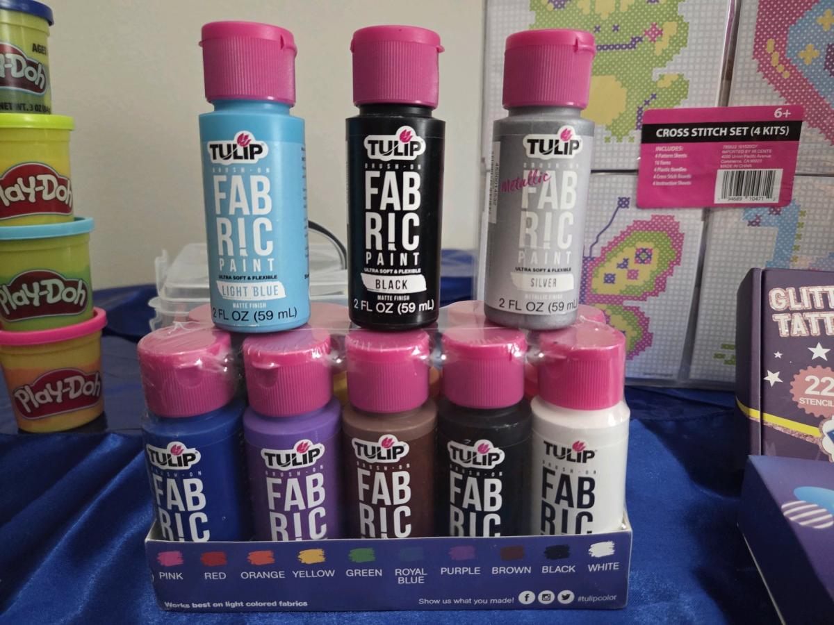 ARTS AND CRAFTS BUNDLE - Phoenix, Arizona - FleaMarketBay