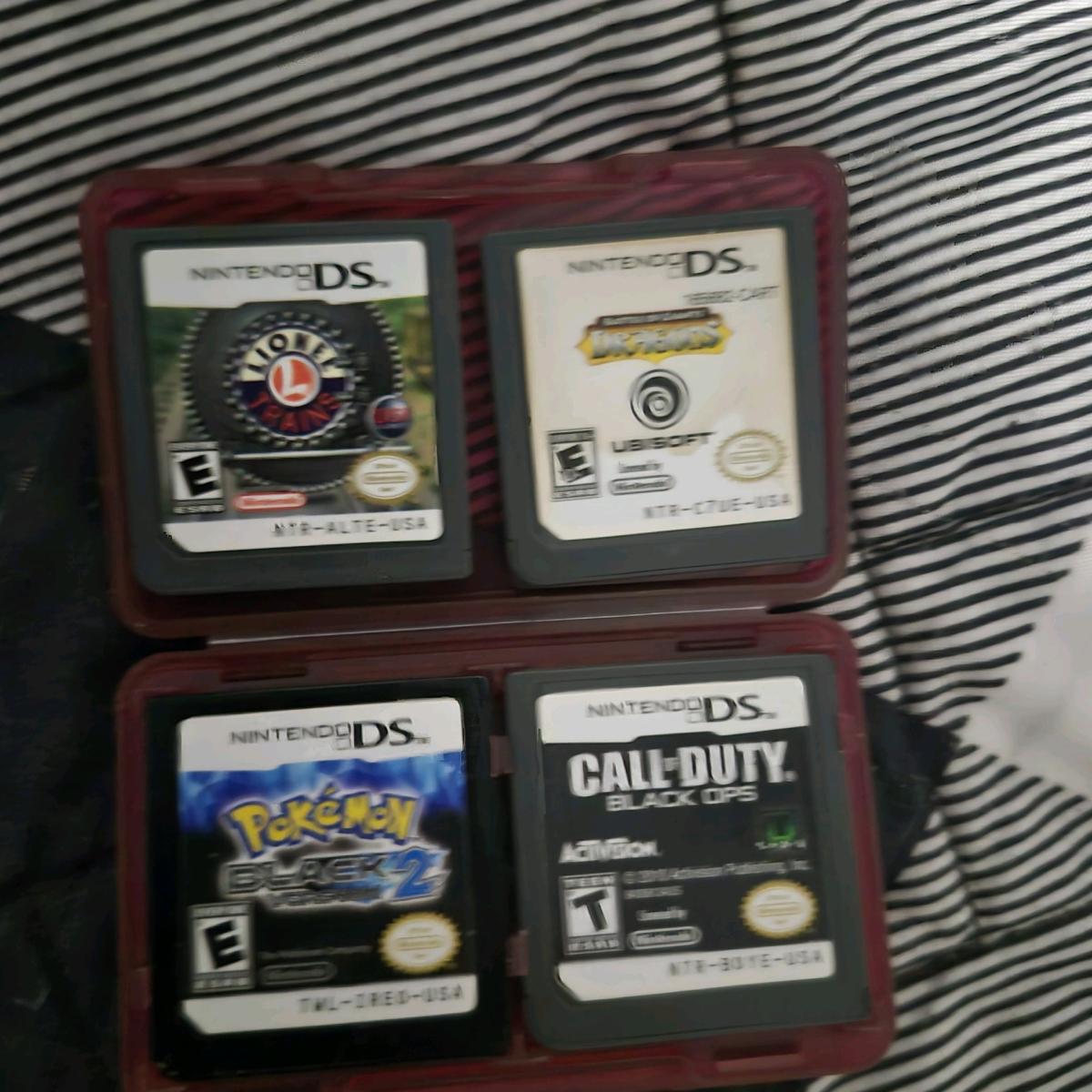 Nintendo dsi Xl 25th edition super Mario bros - La Vernia, Texas - FleaMarketBay