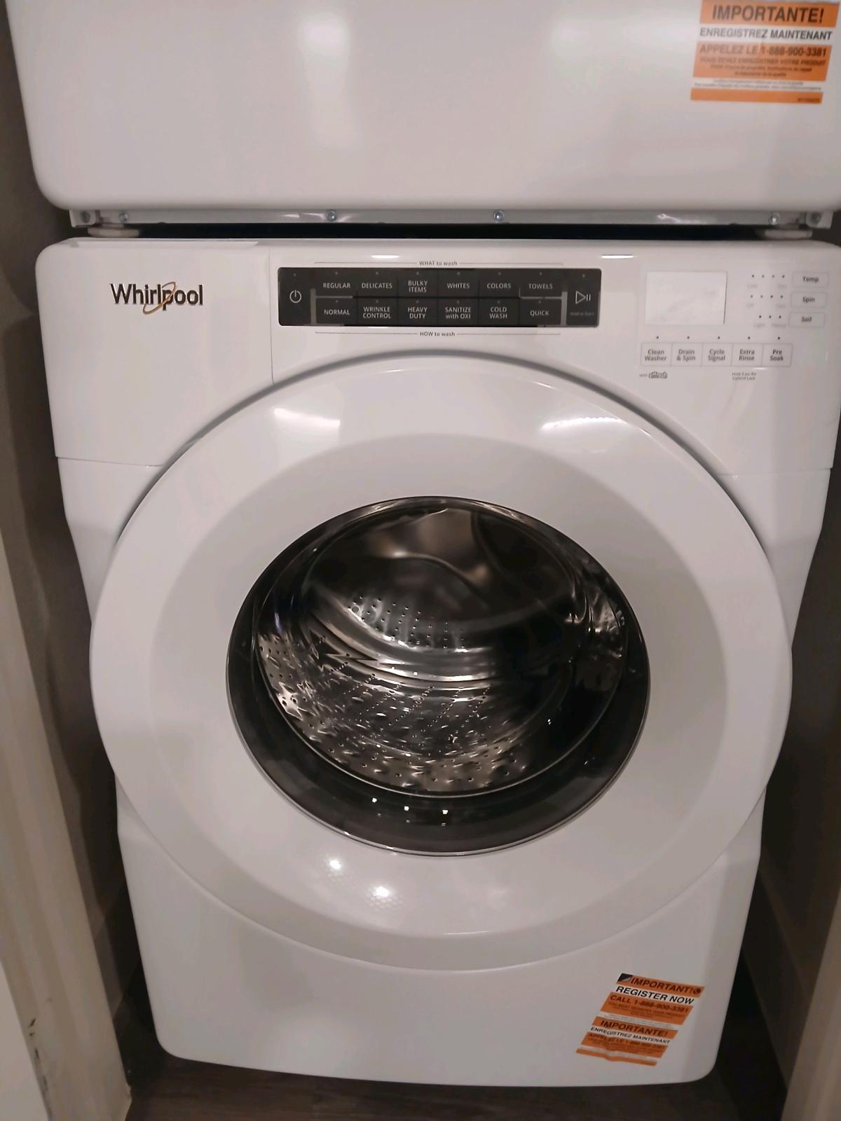 washer dryer whirlpool - Austin, Texas - FleaMarketBay