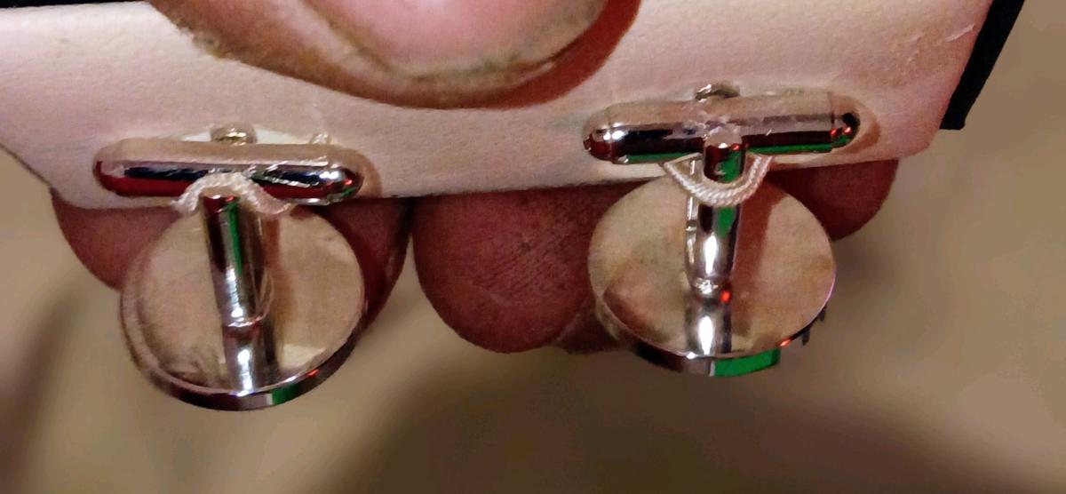 Burberry Cufflinks - Dallas, Texas - FleaMarketBay