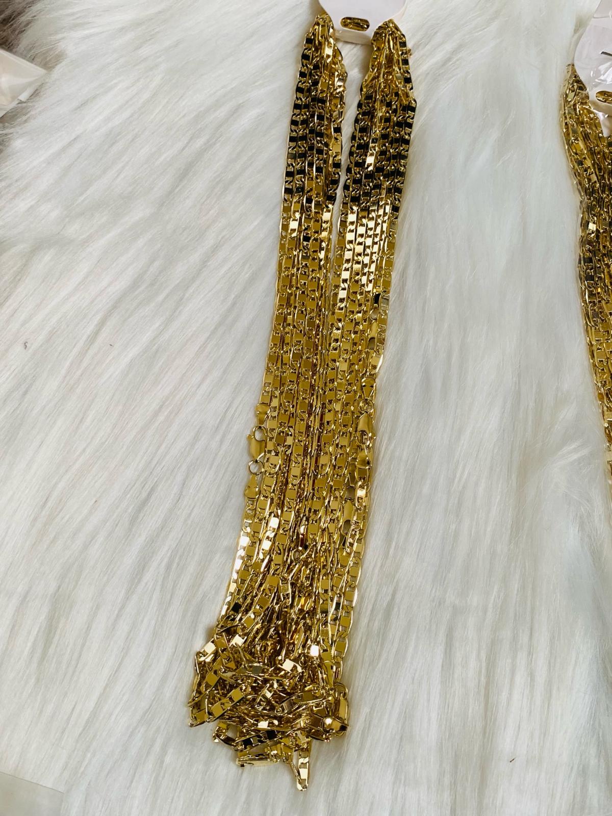 stainless necklace - Washington Navy Yard, District of Columbia - FleaMarketBay