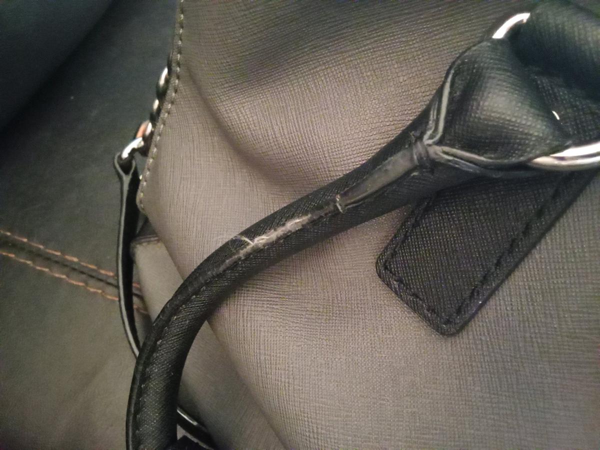 Michael kors womens bag - Decatur, Alabama - FleaMarketBay