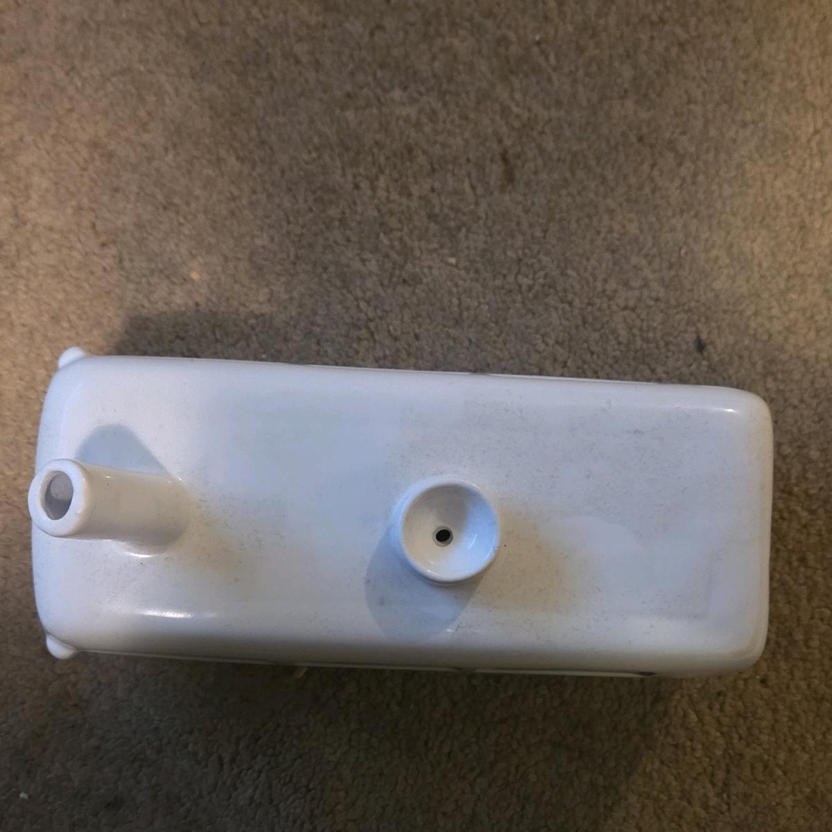 hippie glass van - Crabtree, Pennsylvania - FleaMarketBay