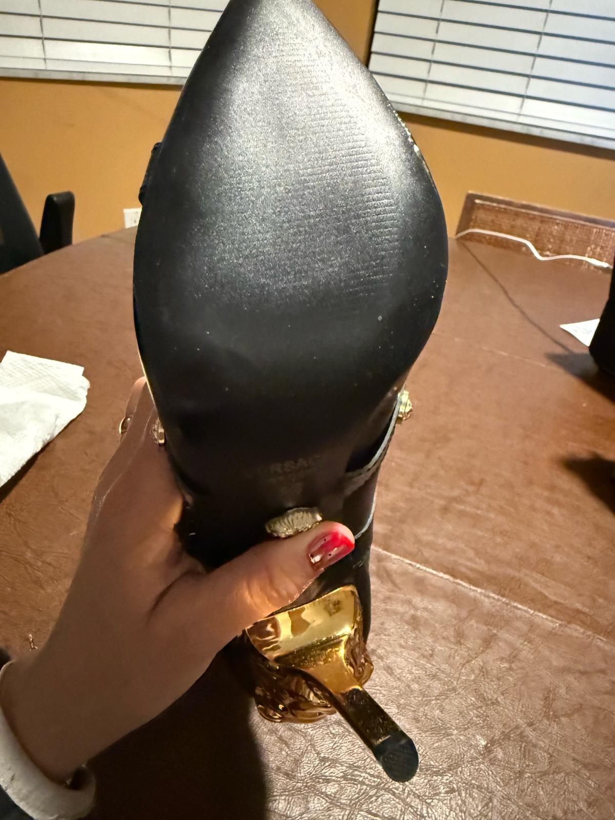 black boots botas tacones altos - Miami Beach, Florida - FleaMarketBay