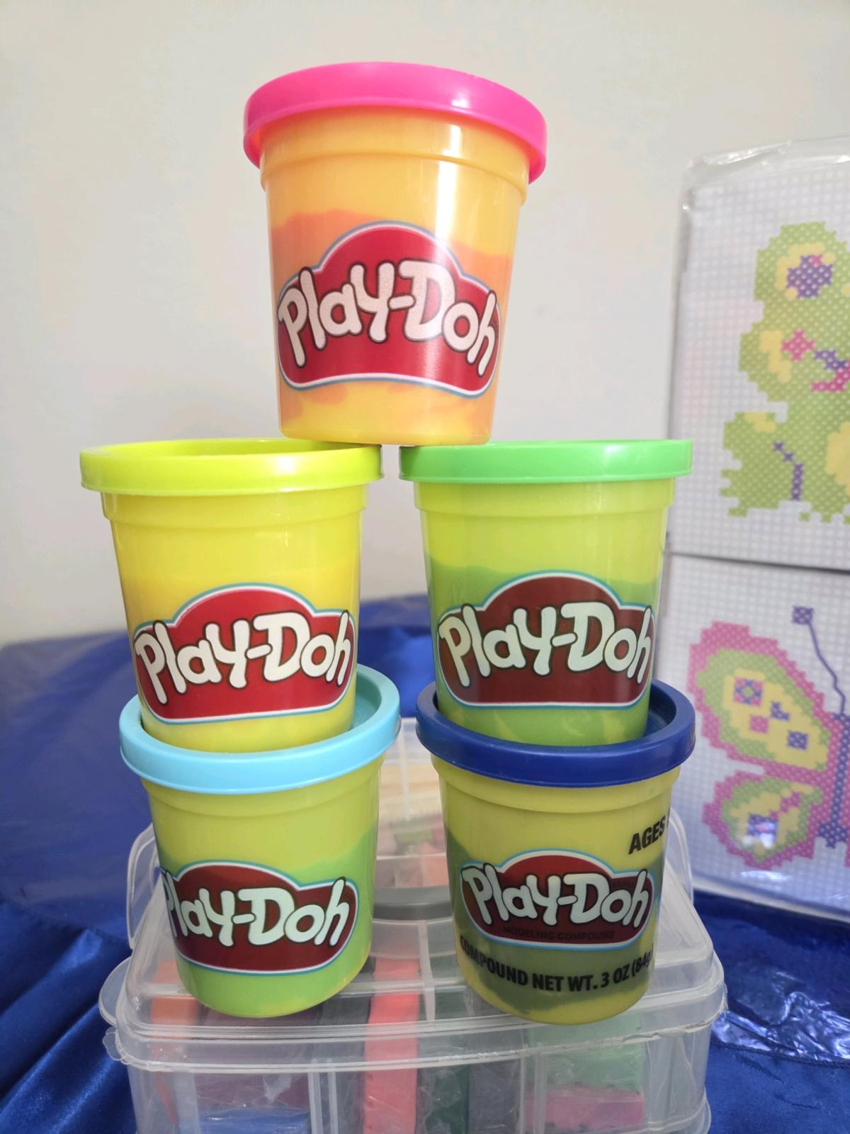 ARTS AND CRAFTS BUNDLE - Phoenix, Arizona - FleaMarketBay