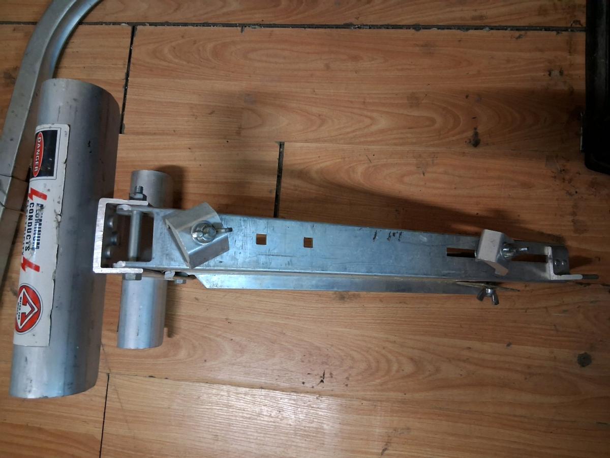 Ladder Jack - Cleveland, Ohio - FleaMarketBay