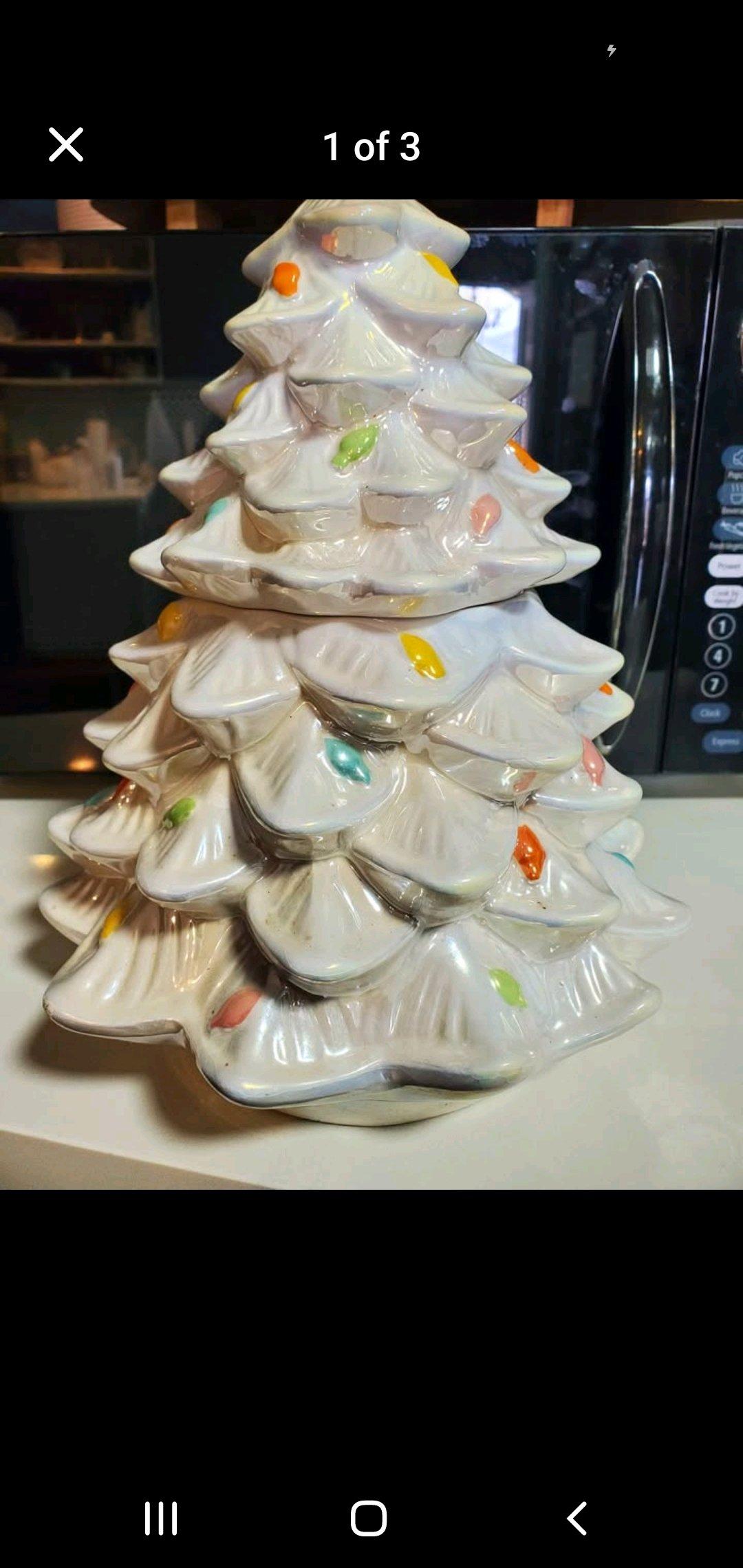 Christmas Tree Cookie Jar - Mesquite, Texas - FleaMarketBay