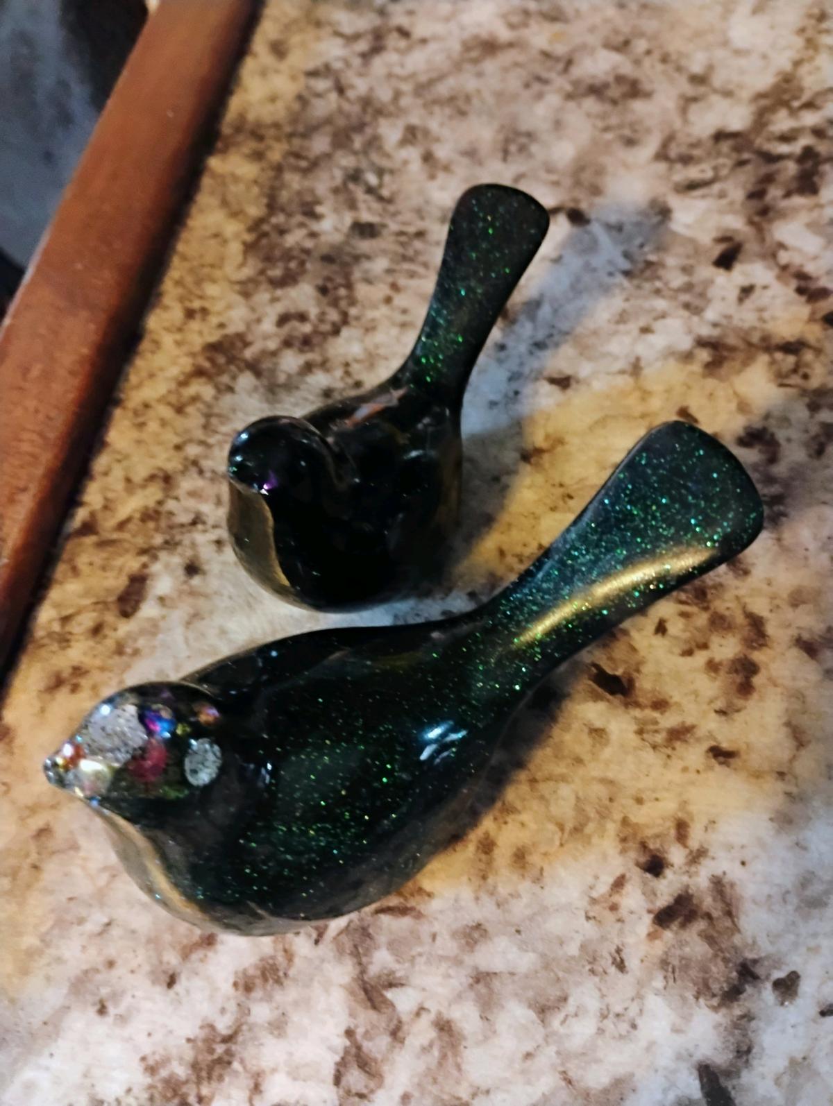 resin bird pair