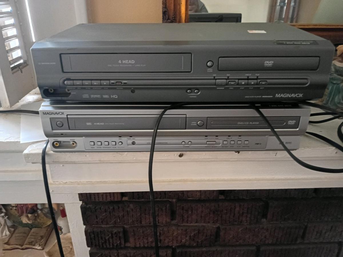 DVD VCR Combo